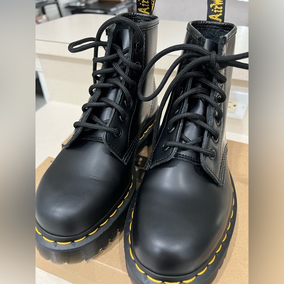 BRAND NEW Dr. Martens 101 Bex smooth boots Black Size 6 - Picture 10 of 12